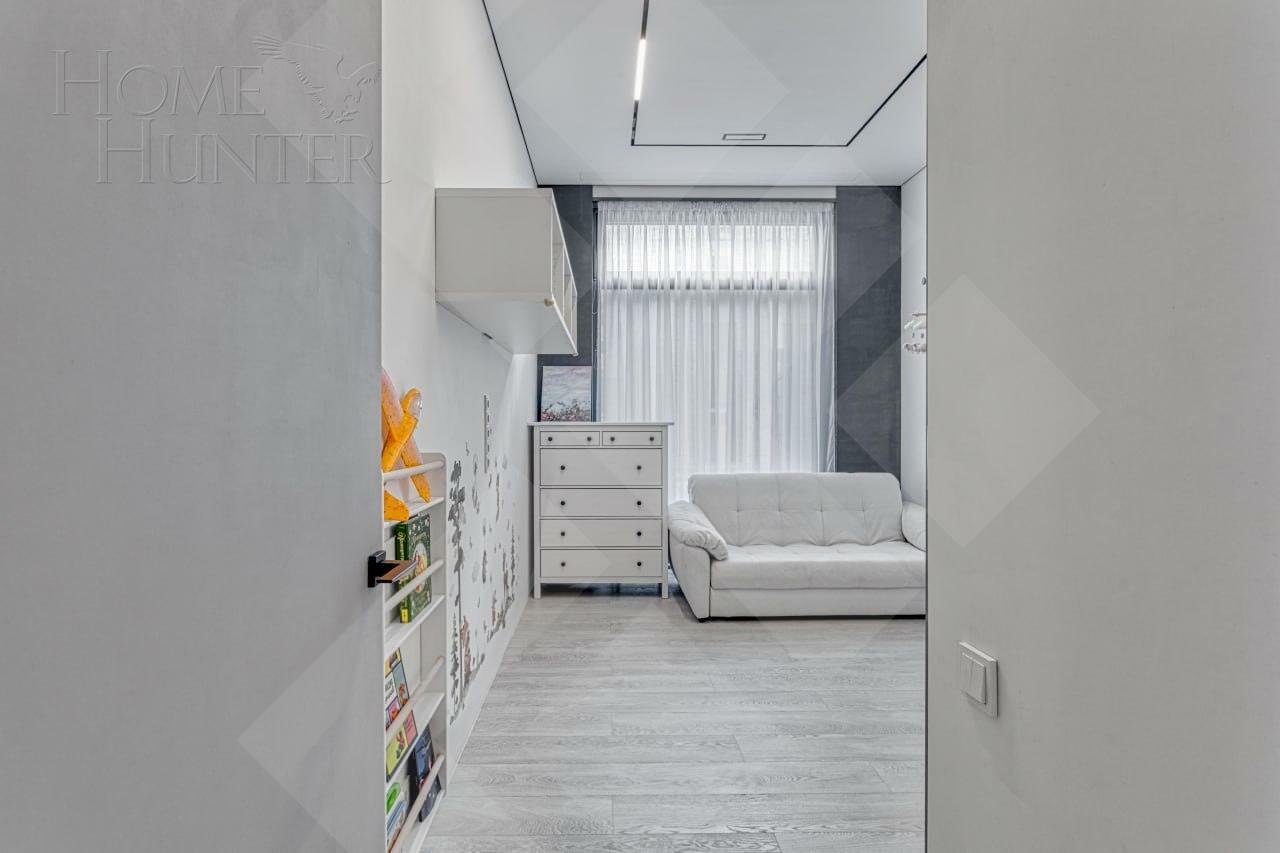 3-КОМН. КВАРТИРА С ОТДЕЛКОЙ 90 М² НА 1 ЭТАЖЕ