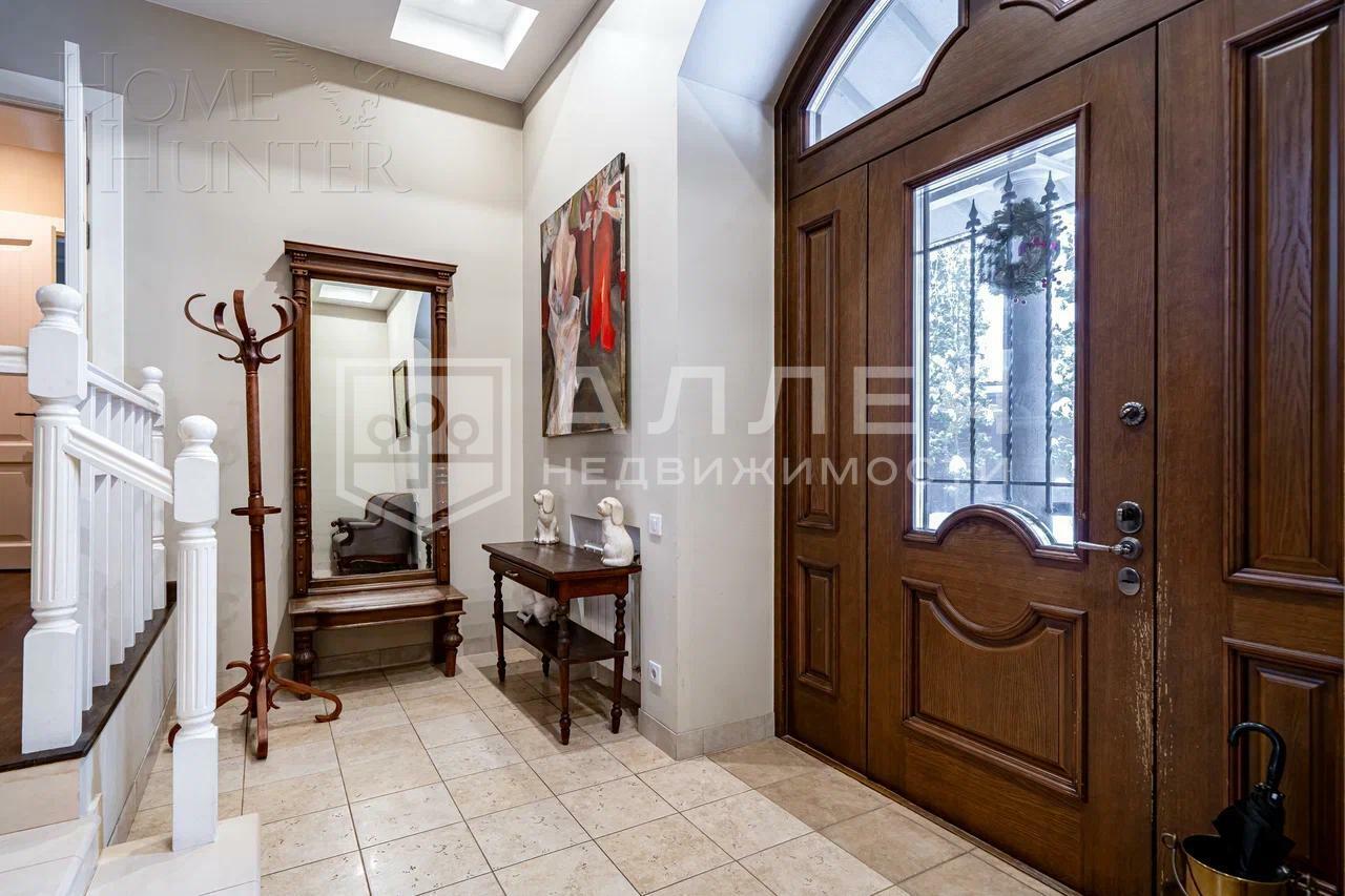 2-этажный коттедж 635 м² с отделкой