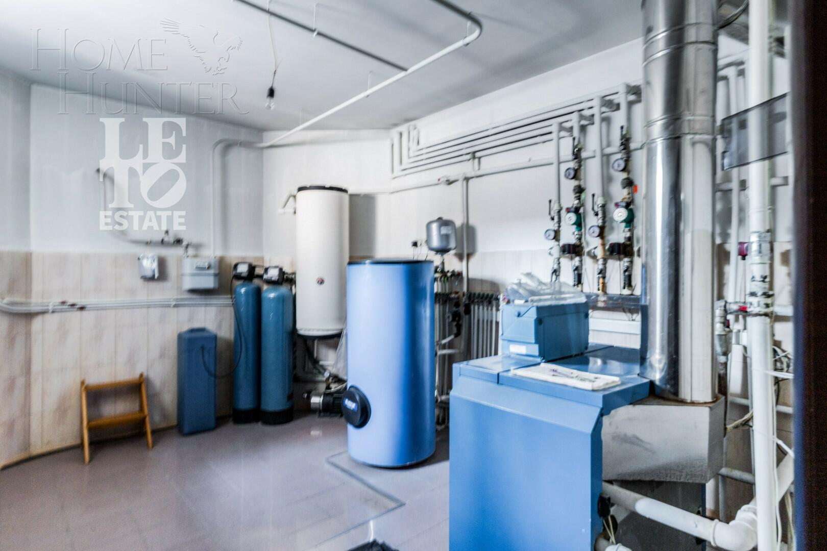 2-этажный коттедж 600 м² с отделкой