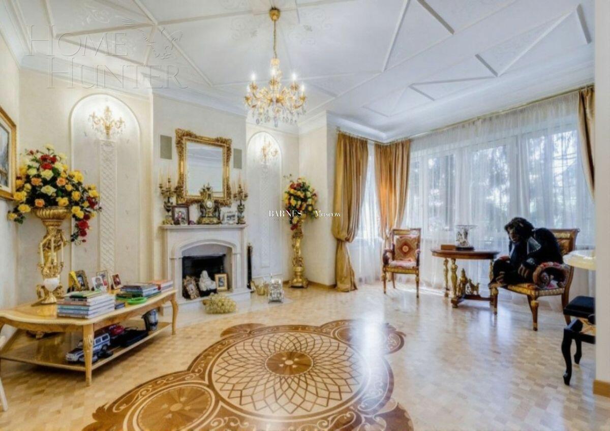 2-этажный коттедж 680 м² с отделкой