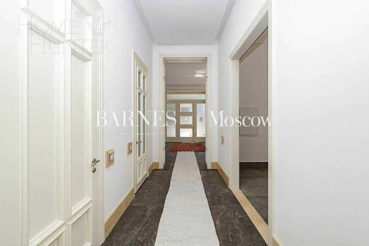 2-этажный коттедж 445.4 м² с отделкой