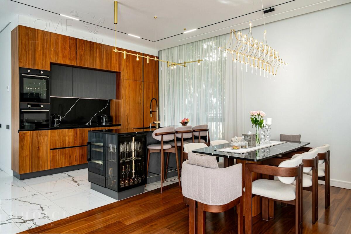 2-этажный коттедж 542 м² с отделкой