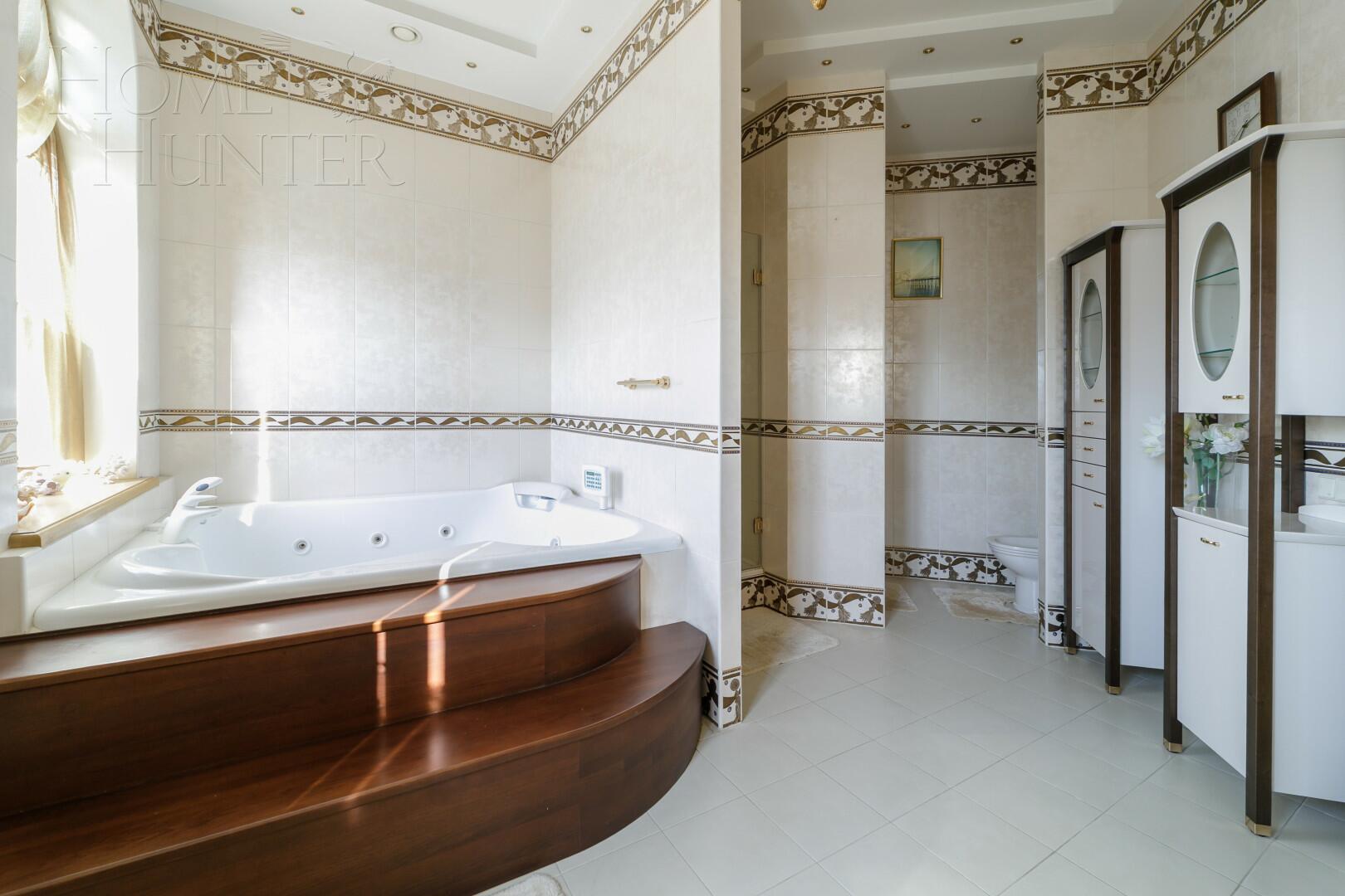 6-КОМН. КВАРТИРА С ОТДЕЛКОЙ 464 М² НА 15 ЭТАЖЕ