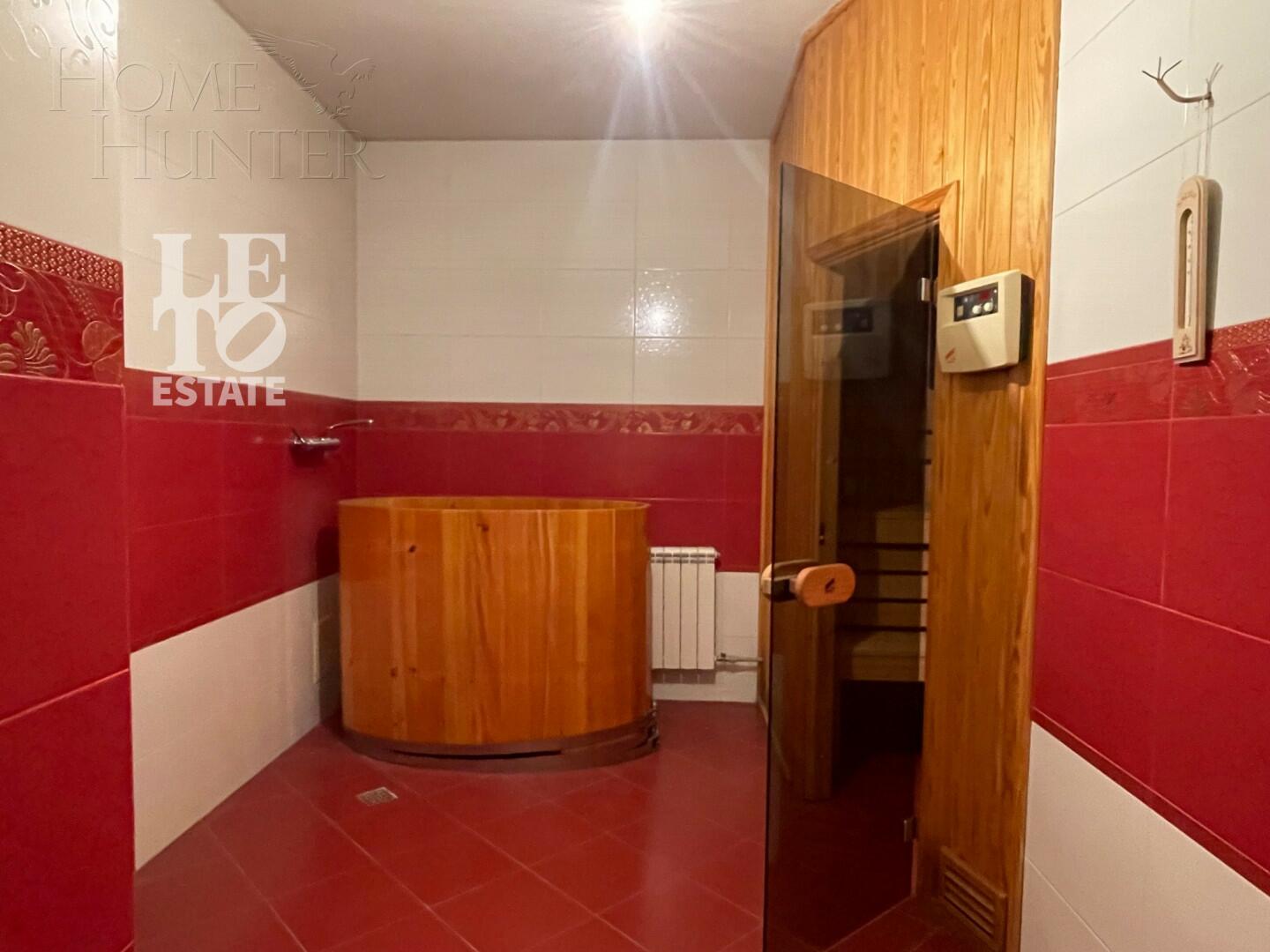 2-этажный коттедж 600 м² с отделкой