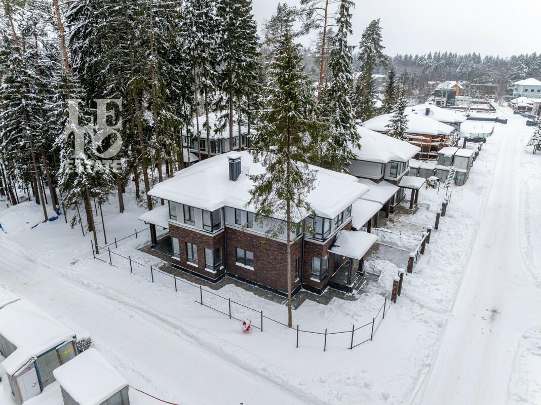 2-этажный коттедж 270 м² без отделки