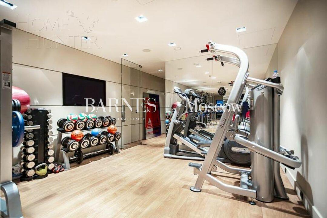 2-этажный коттедж 1 400 м² с отделкой