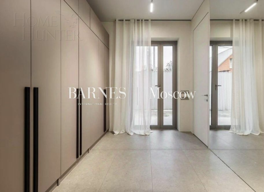 1-этажный коттедж 250 м² с отделкой