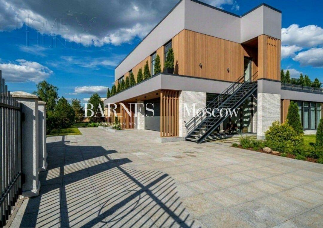 2-этажный коттедж 730 м² с отделкой