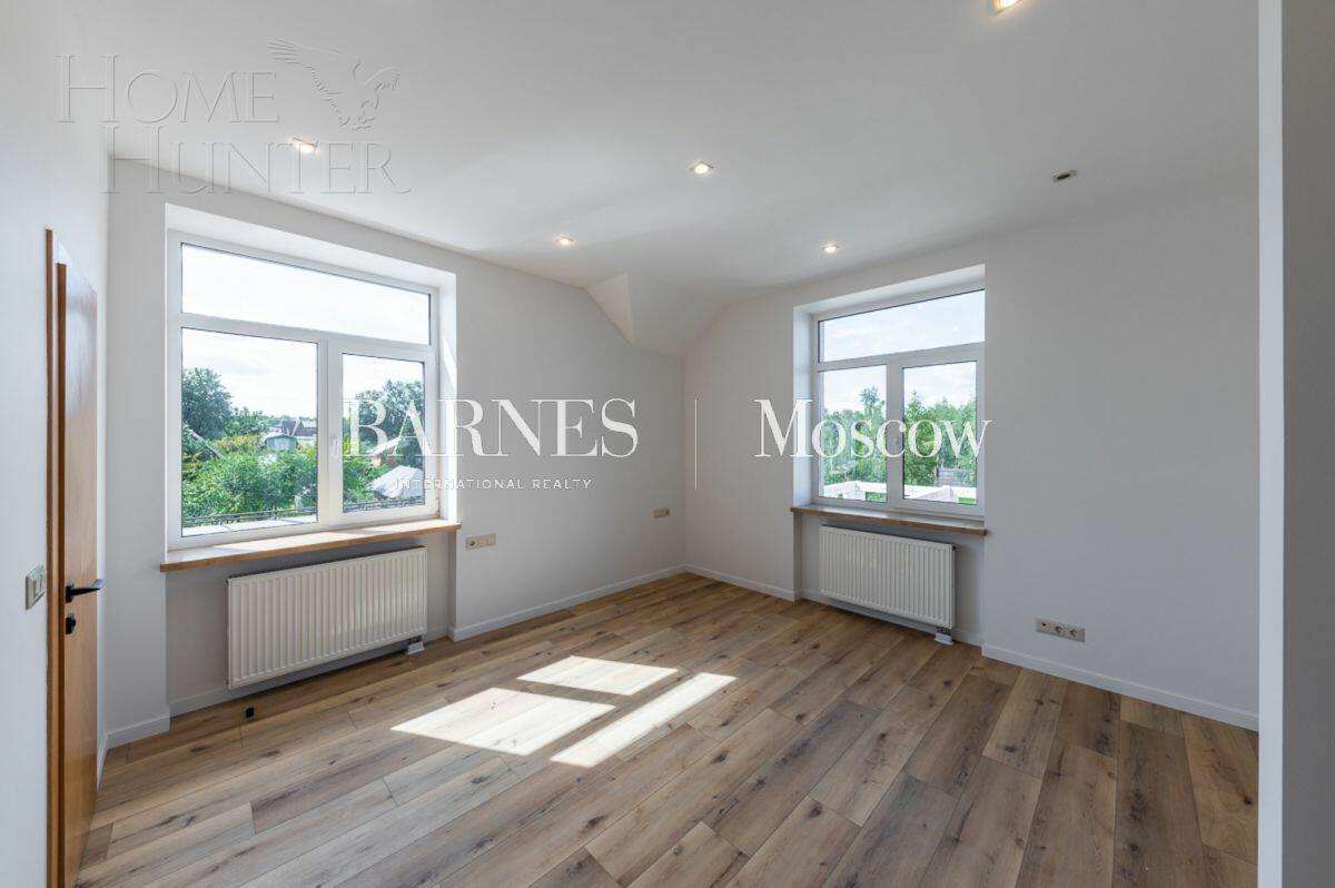 2-этажный коттедж 500 м² с отделкой