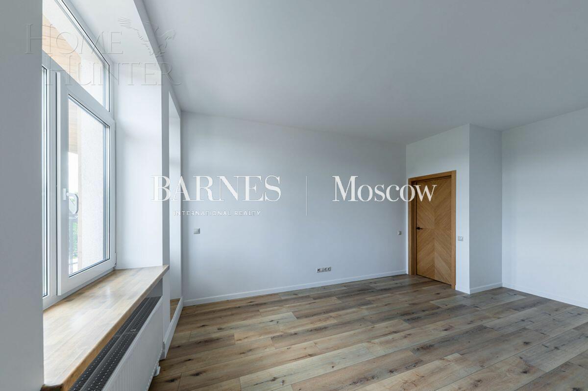 2-этажный коттедж 500 м² с отделкой