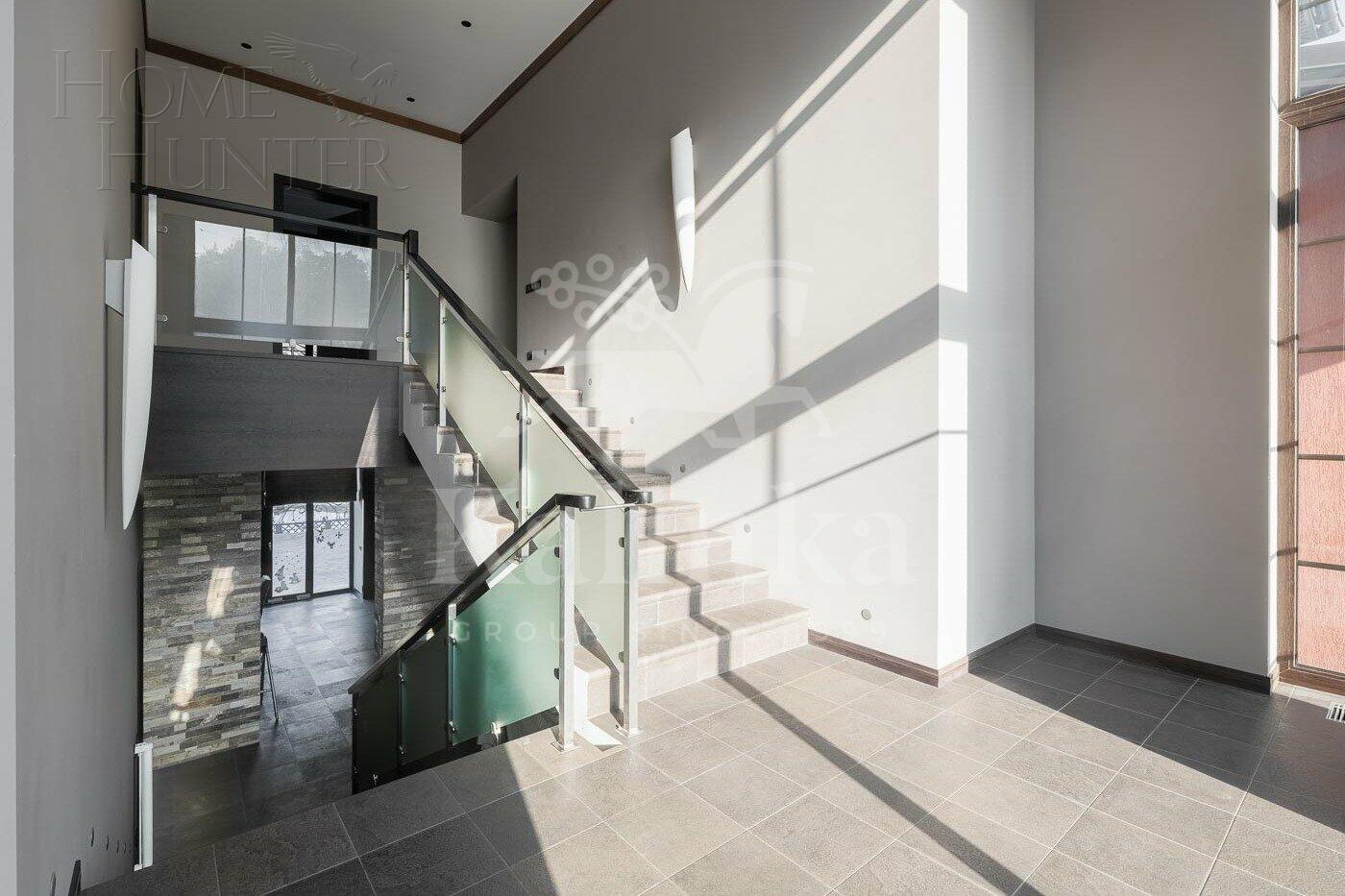 2-этажный коттедж 503 м² с отделкой