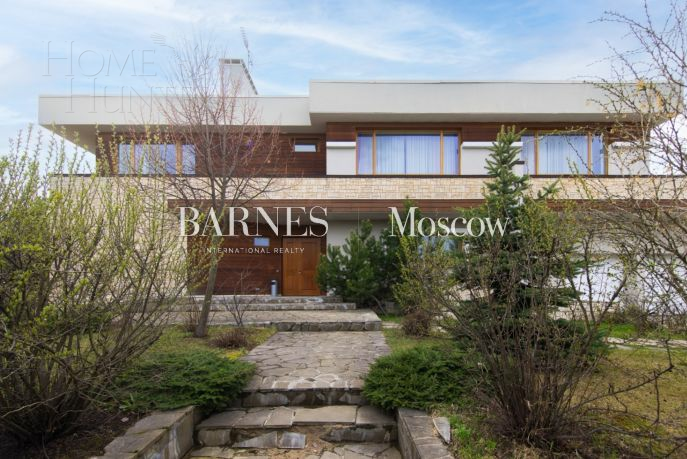 2-этажный коттедж 650 м² с отделкой