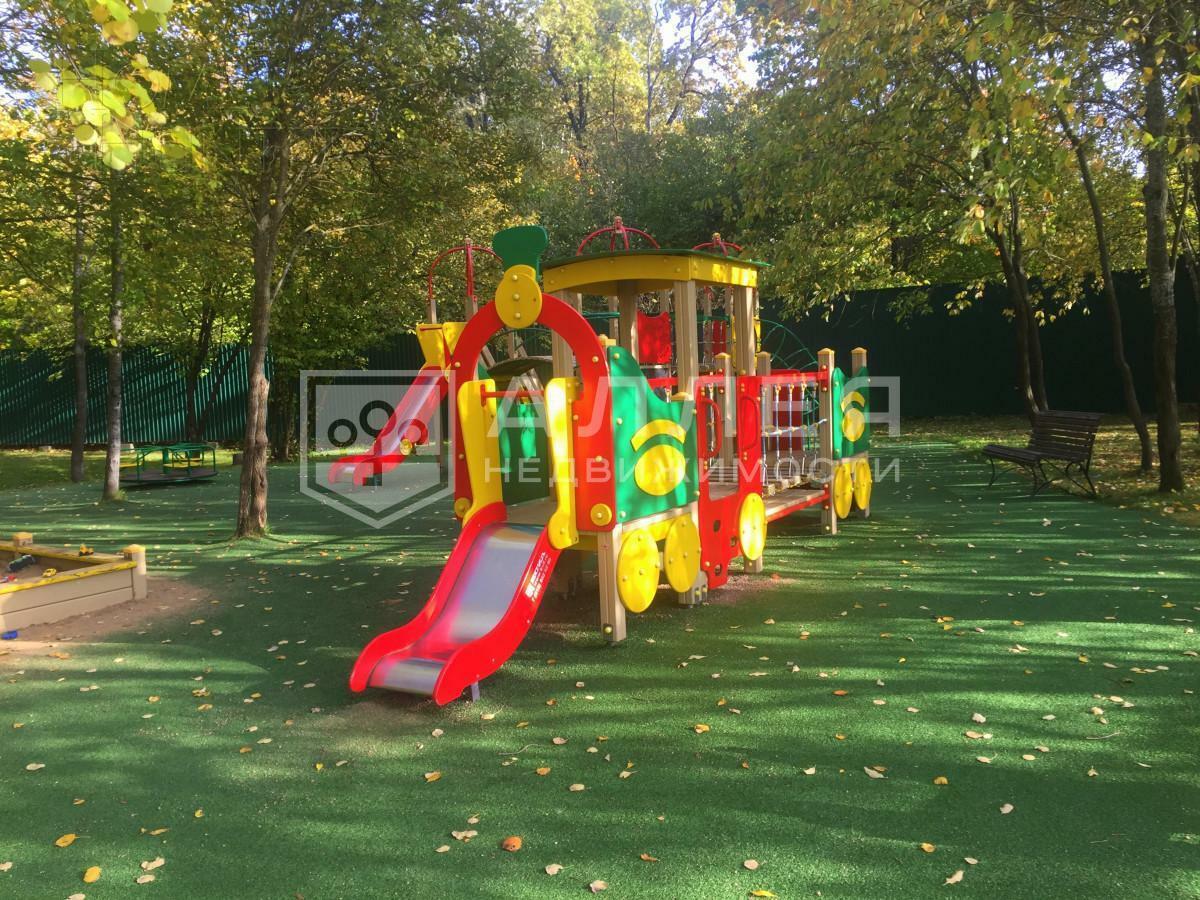 1-этажный коттедж 200 м² с отделкой