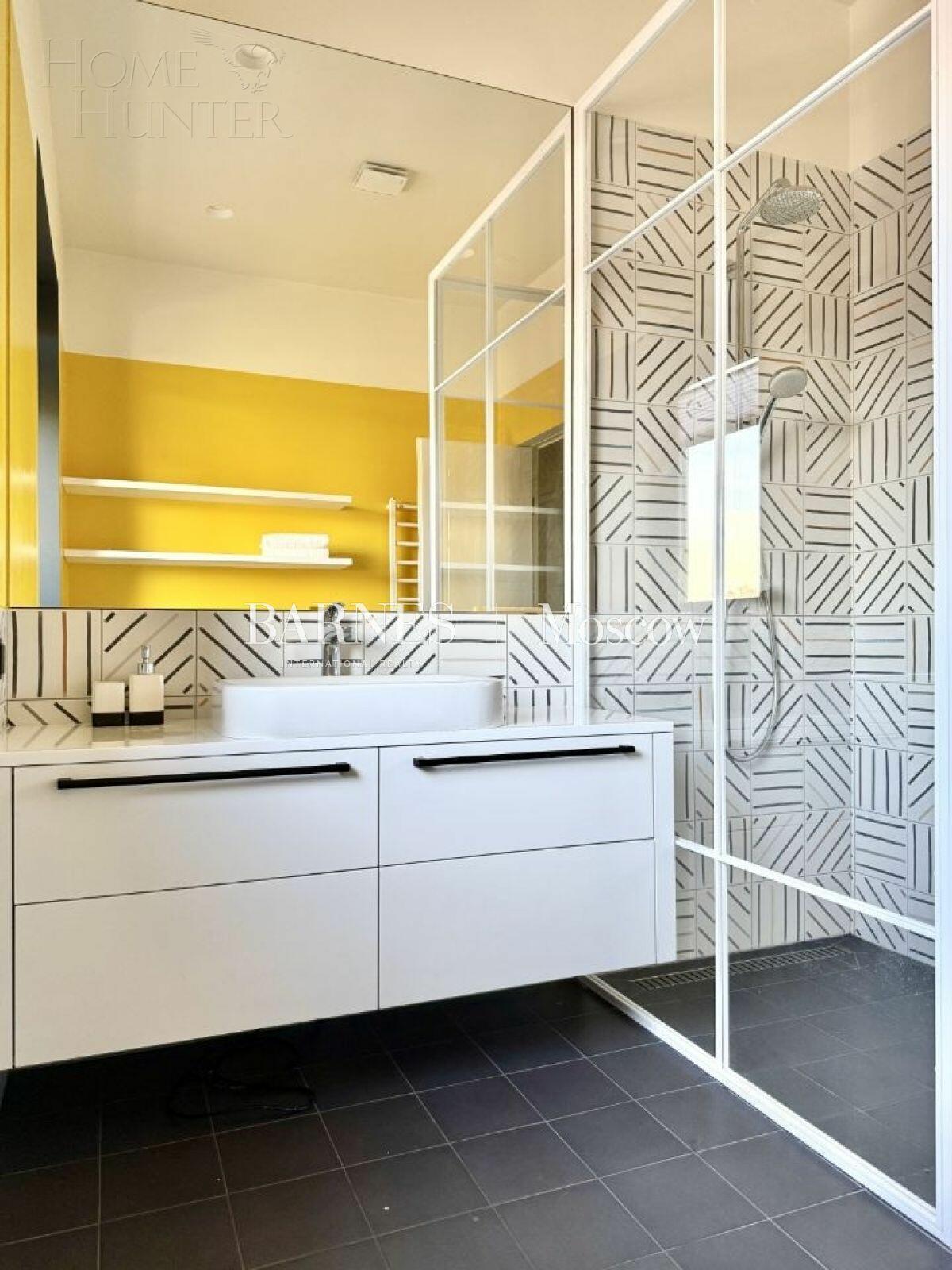 2-этажный коттедж 647 м² с отделкой