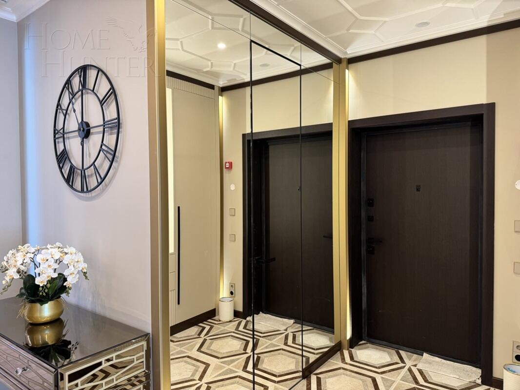 4-КОМН. КВАРТИРА С ОТДЕЛКОЙ 143.4 М² НА 10 ЭТАЖЕ