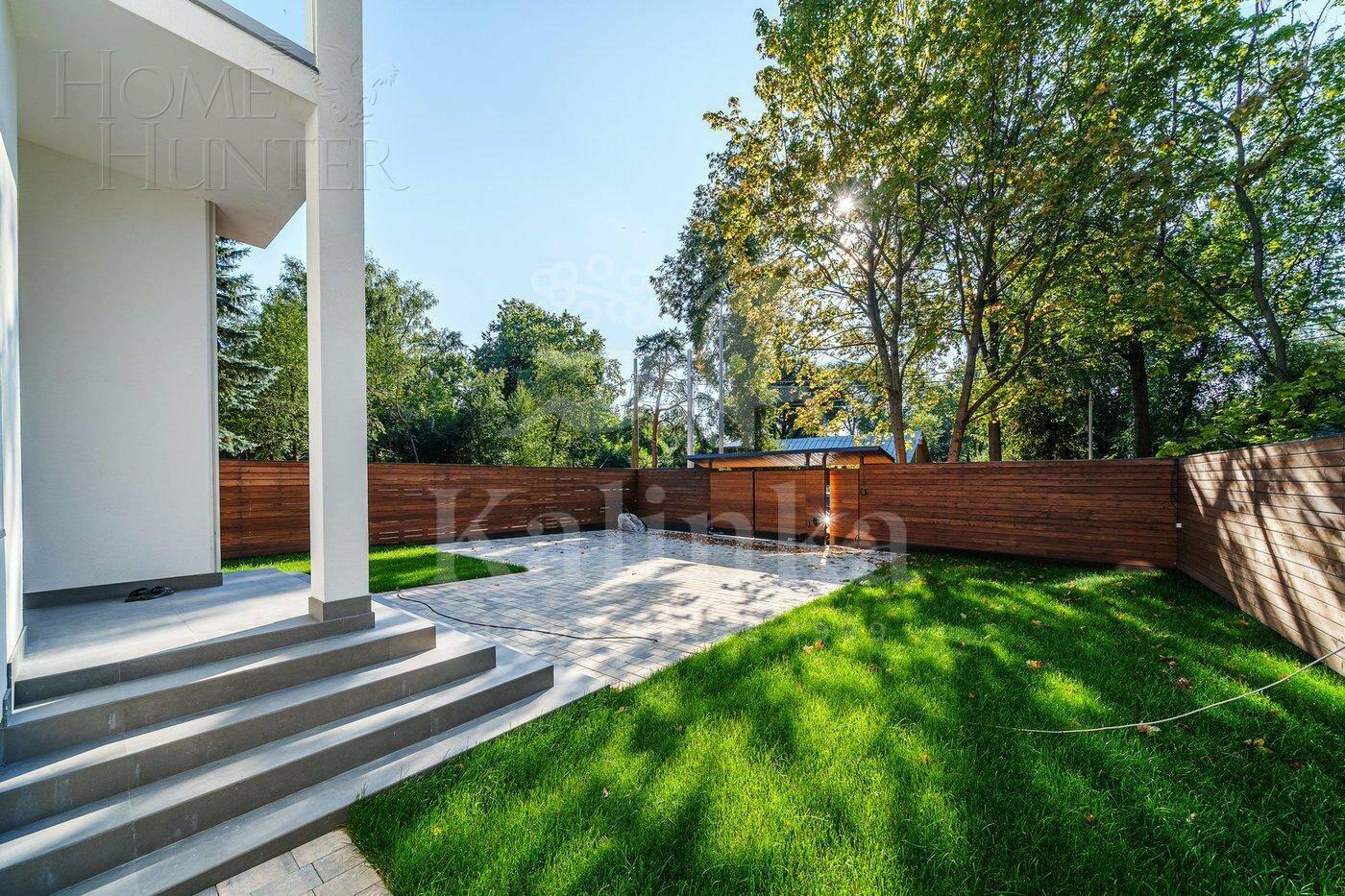 2-этажный коттедж 302 м² с отделкой