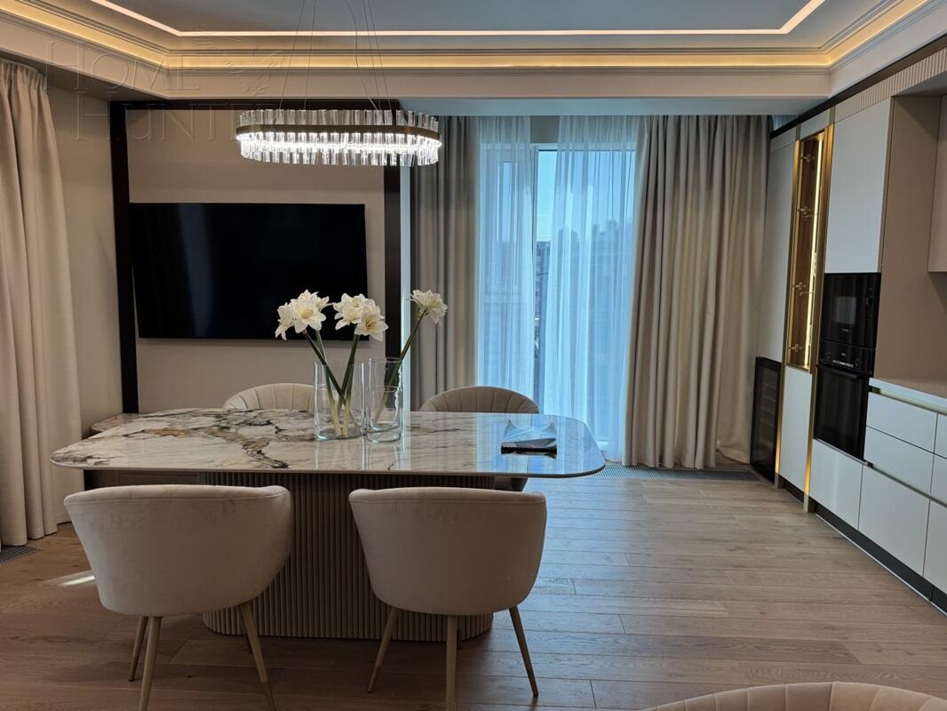 4-КОМН. КВАРТИРА С ОТДЕЛКОЙ 143.4 М² НА 10 ЭТАЖЕ