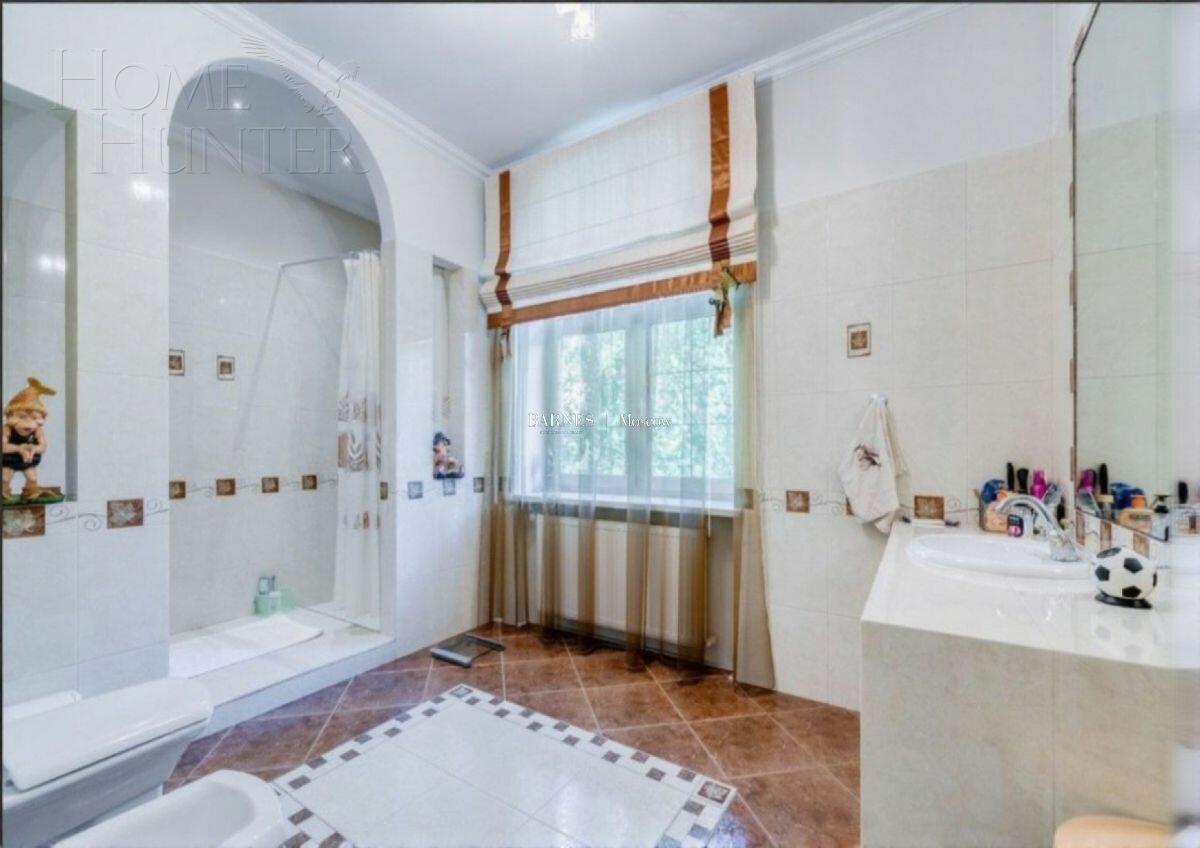 2-этажный коттедж 680 м² с отделкой