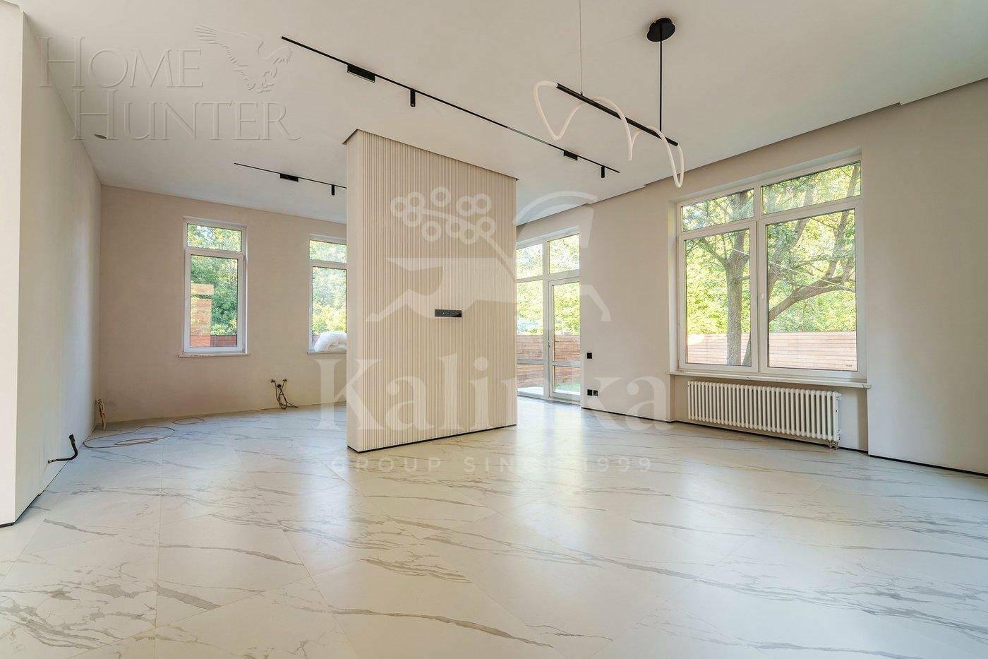 2-этажный коттедж 302 м² с отделкой