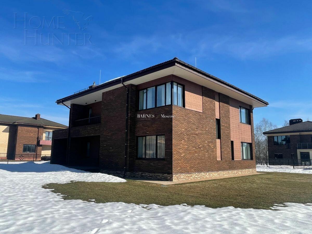 2-этажный коттедж 344.21 м² с отделкой