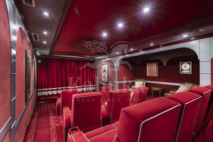 3-этажный коттедж 1 200 м² с отделкой