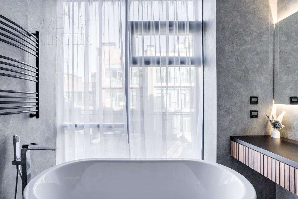 3-этажный таунхаус 238 м² с отделкой