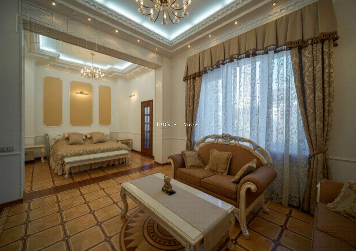 2-этажный коттедж 500 м² с отделкой