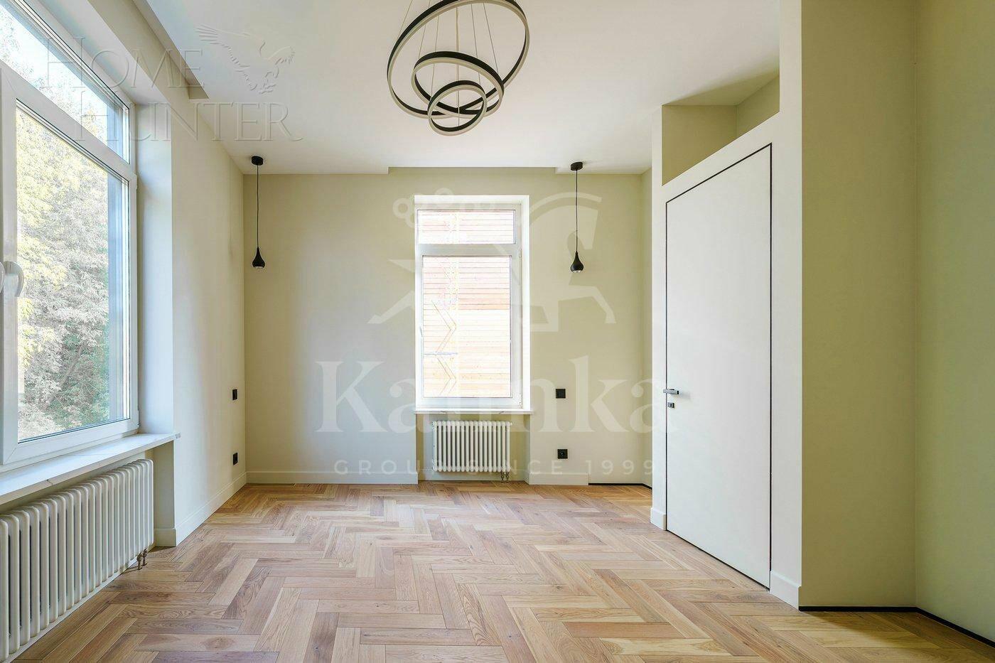 2-этажный коттедж 302 м² с отделкой