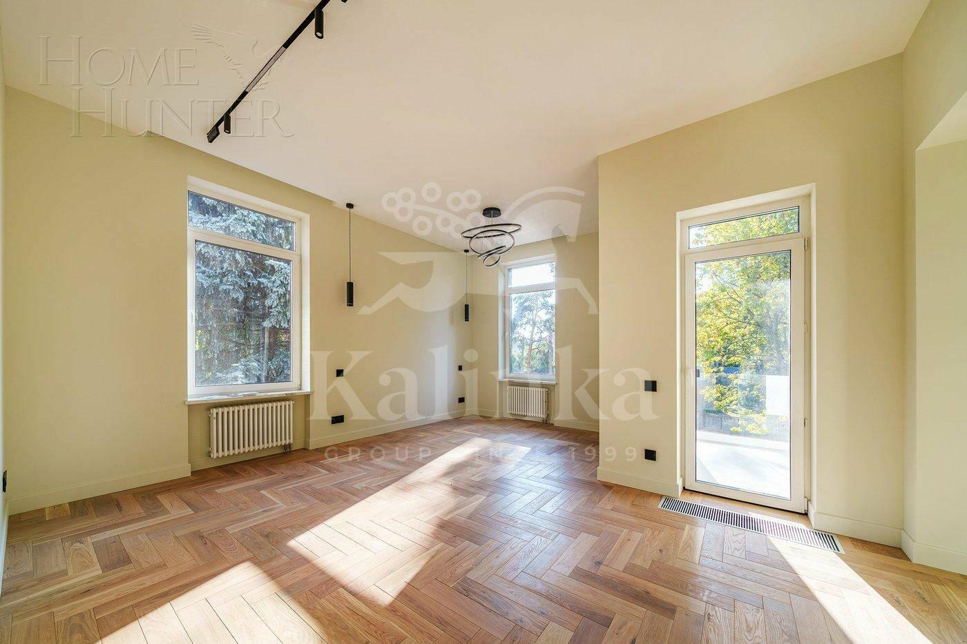 2-этажный коттедж 302 м² с отделкой