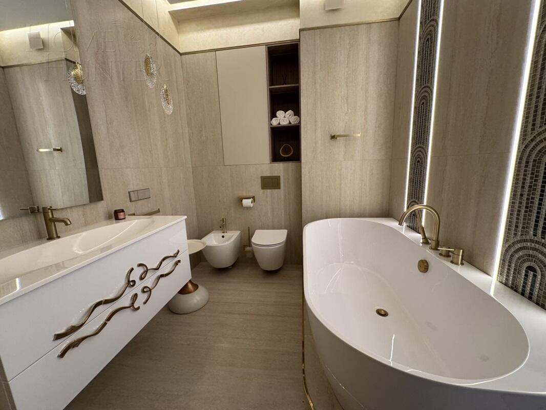 4-КОМН. КВАРТИРА С ОТДЕЛКОЙ 143.4 М² НА 10 ЭТАЖЕ