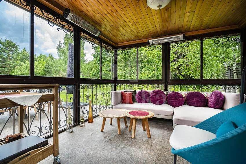 3-этажный коттедж 1 200 м² с отделкой