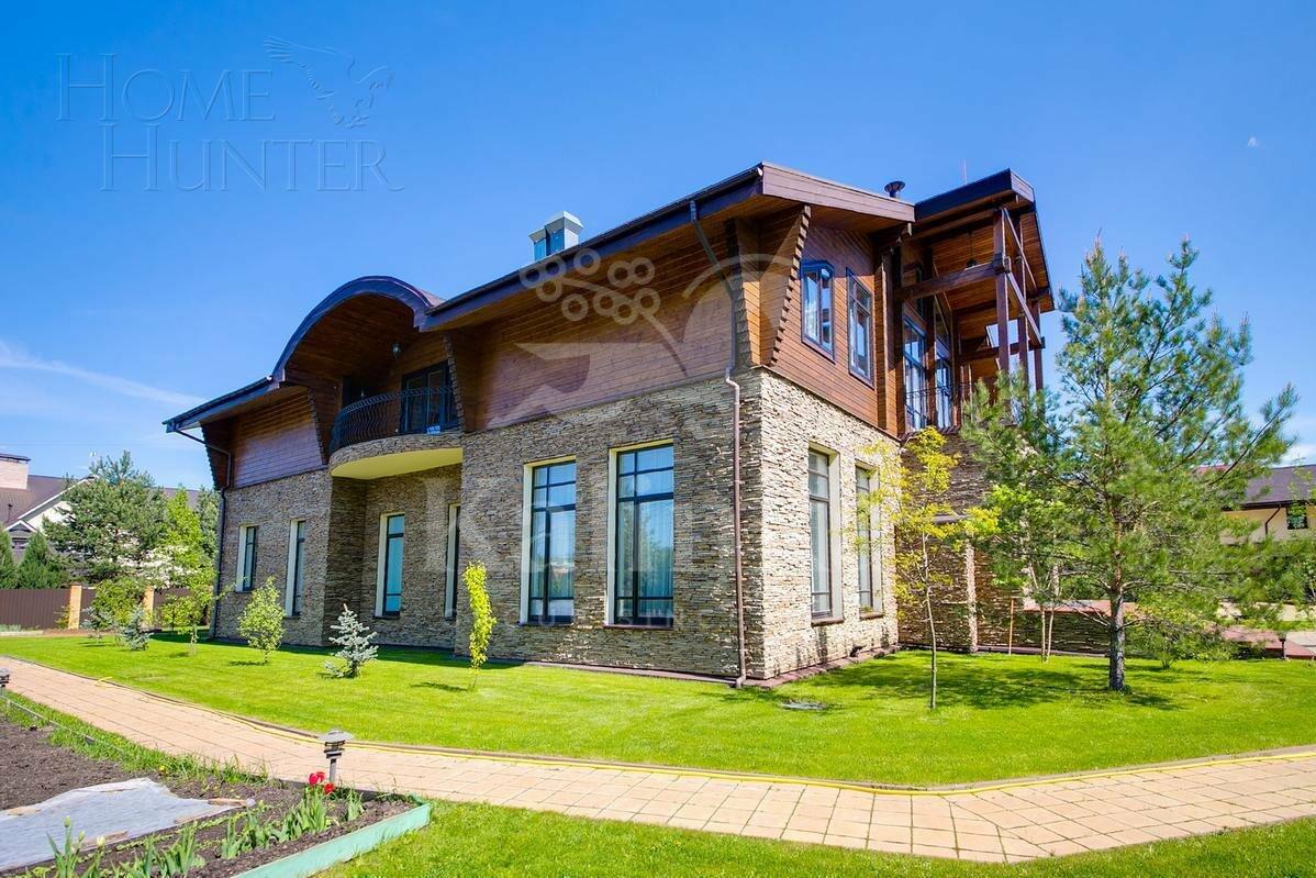 2-этажный коттедж 1 786 м² с отделкой