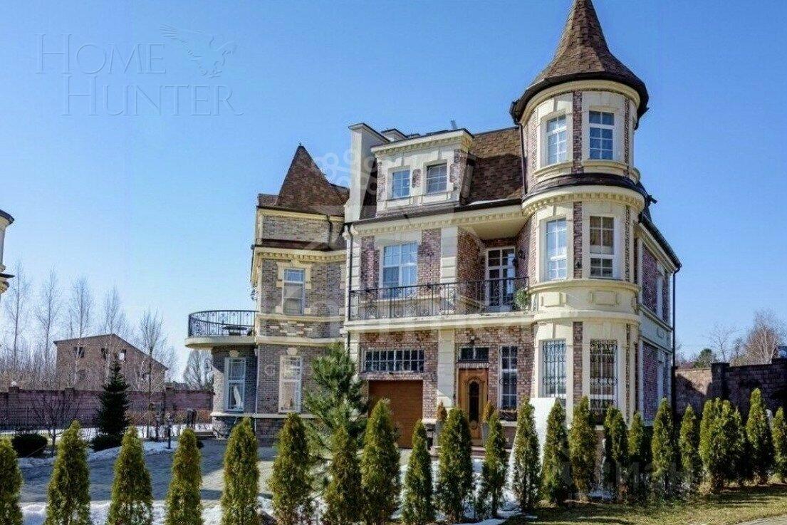 2-этажный таунхаус 306.1 м² с отделкой