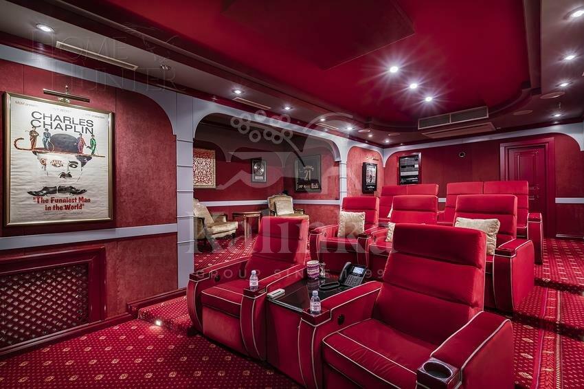 3-этажный коттедж 1 200 м² с отделкой