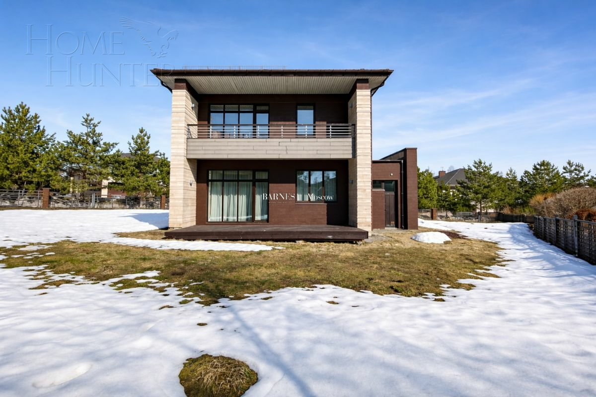 2-этажный коттедж 344.21 м² с отделкой