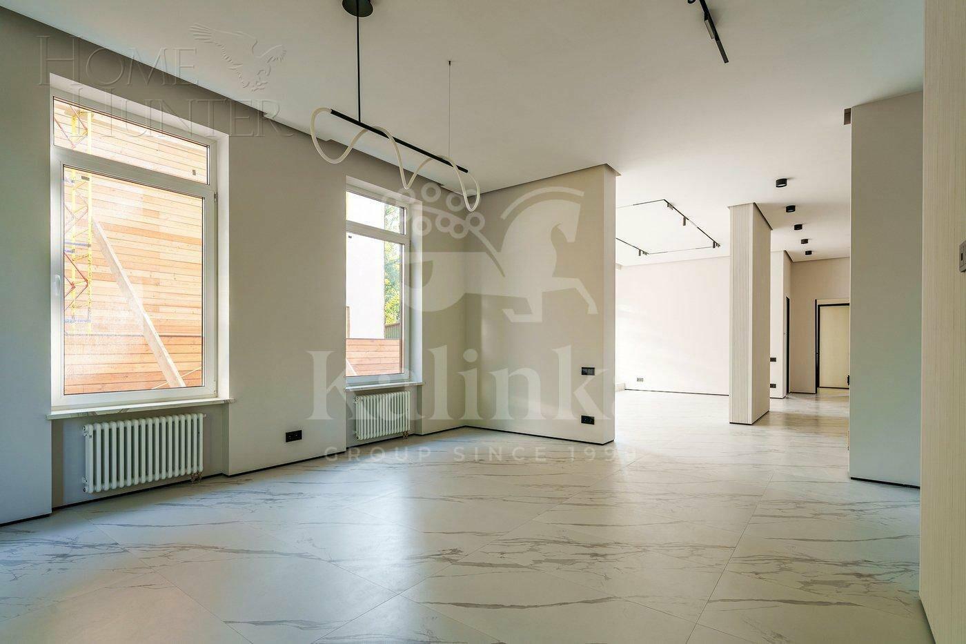 2-этажный коттедж 302 м² с отделкой