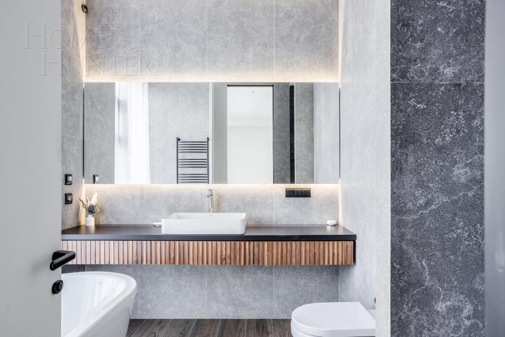 3-этажный таунхаус 238 м² с отделкой