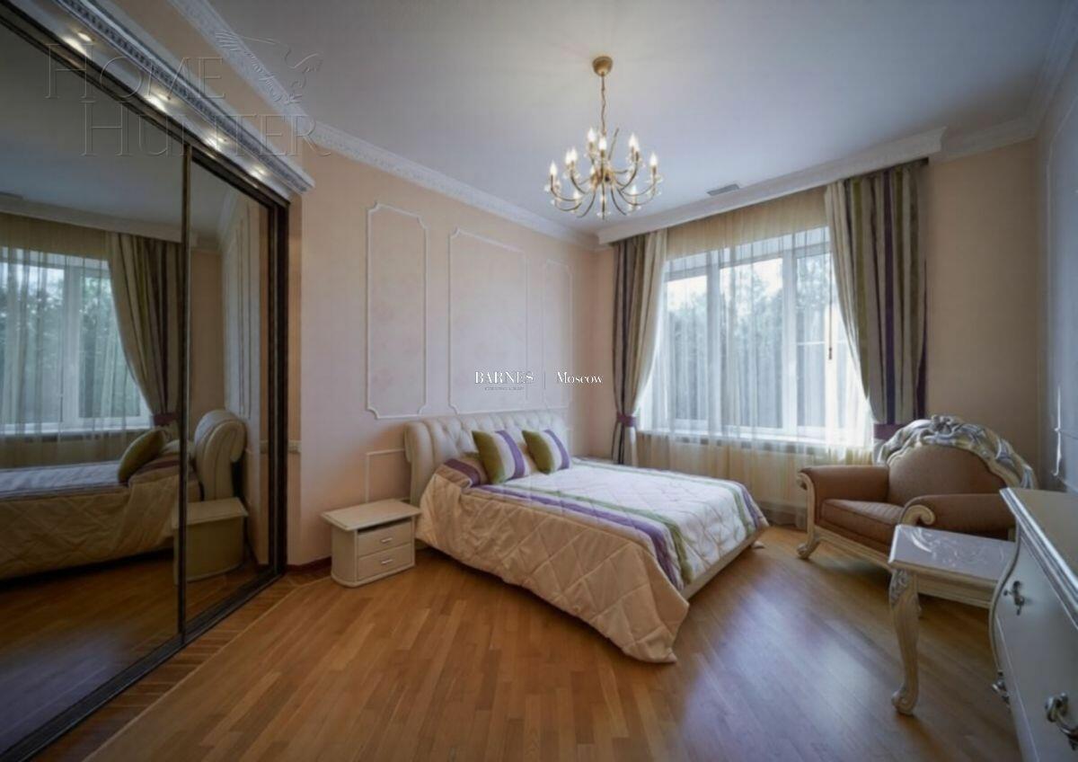 2-этажный коттедж 500 м² с отделкой