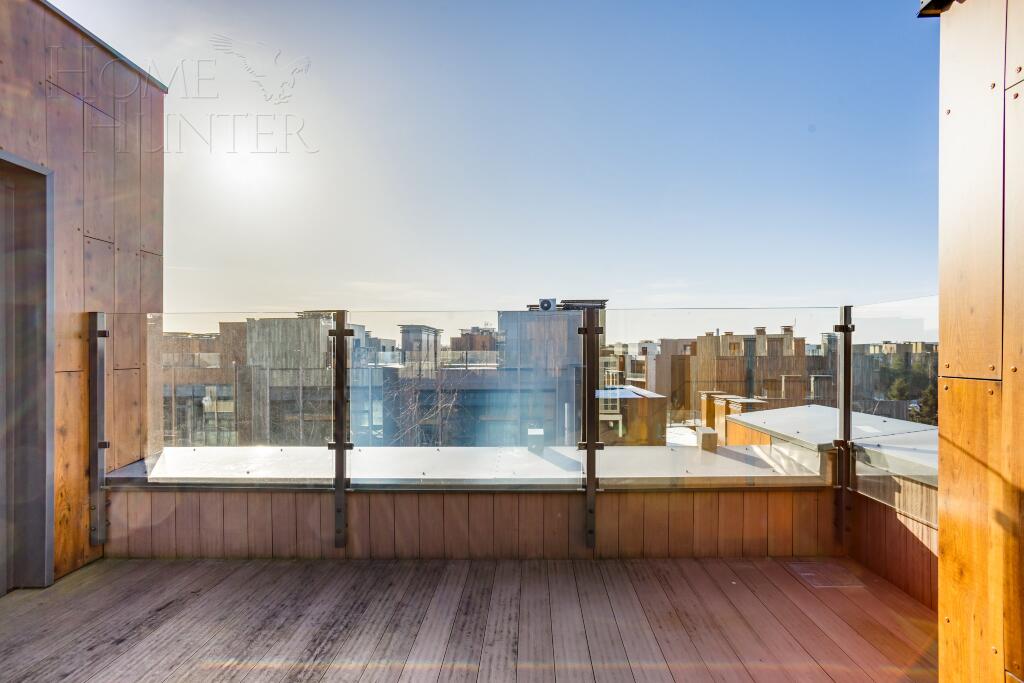 3-этажный таунхаус 238 м² с отделкой