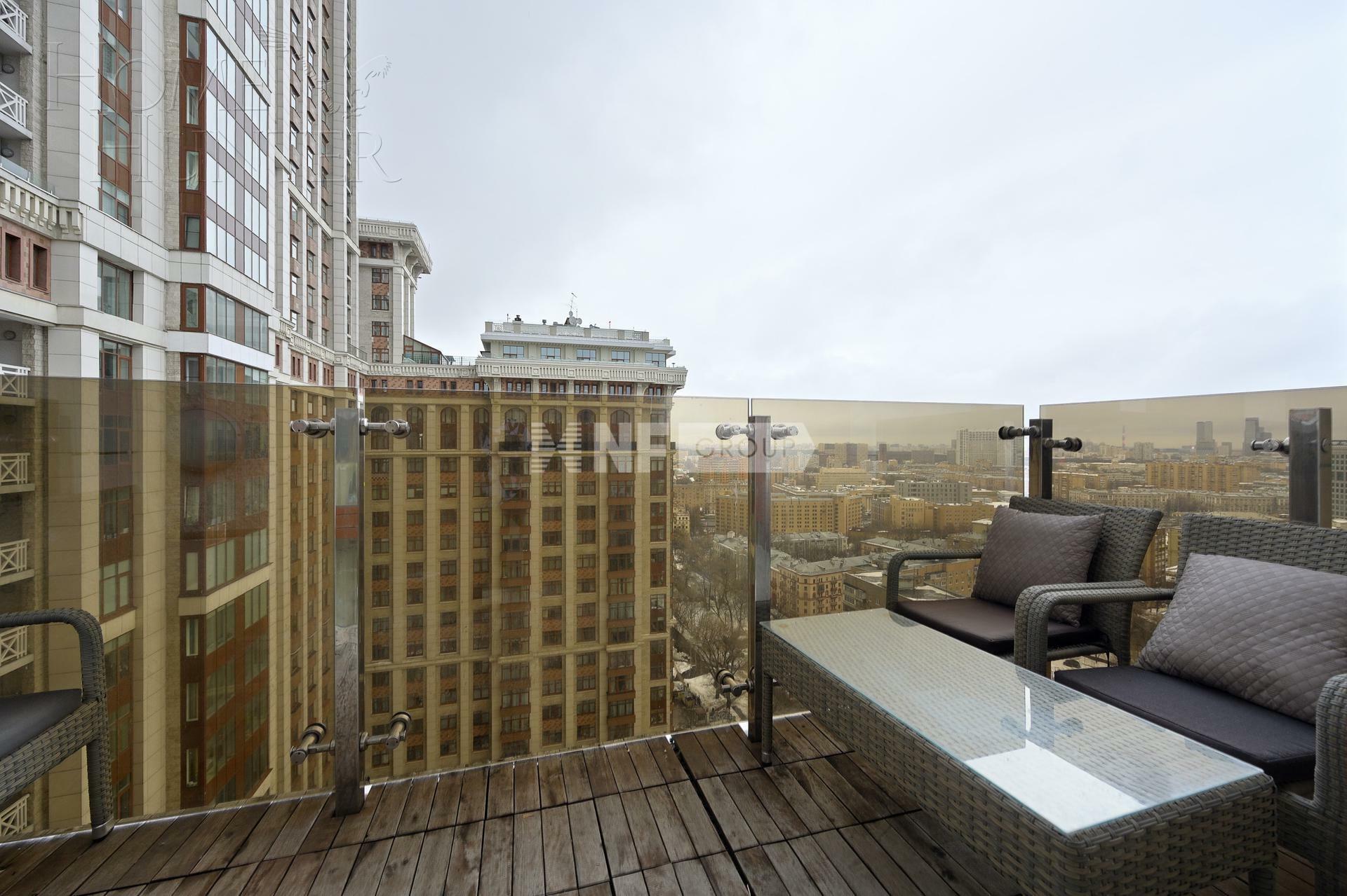 7-КОМН. КВАРТИРА С ОТДЕЛКОЙ 372.4 М² НА 24 ЭТАЖЕ