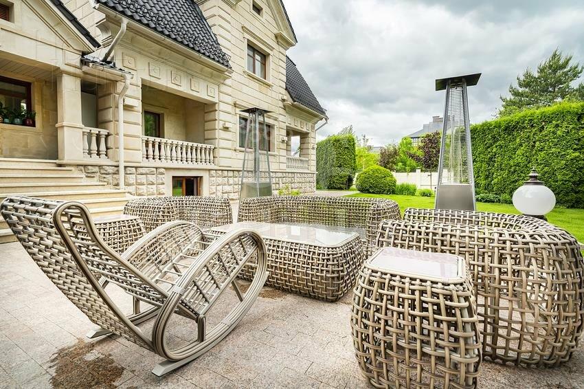 3-этажный коттедж 1 200 м² с отделкой