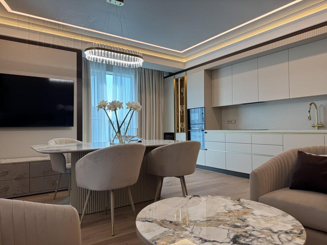 4-КОМН. КВАРТИРА С ОТДЕЛКОЙ 143.4 М² НА 10 ЭТАЖЕ