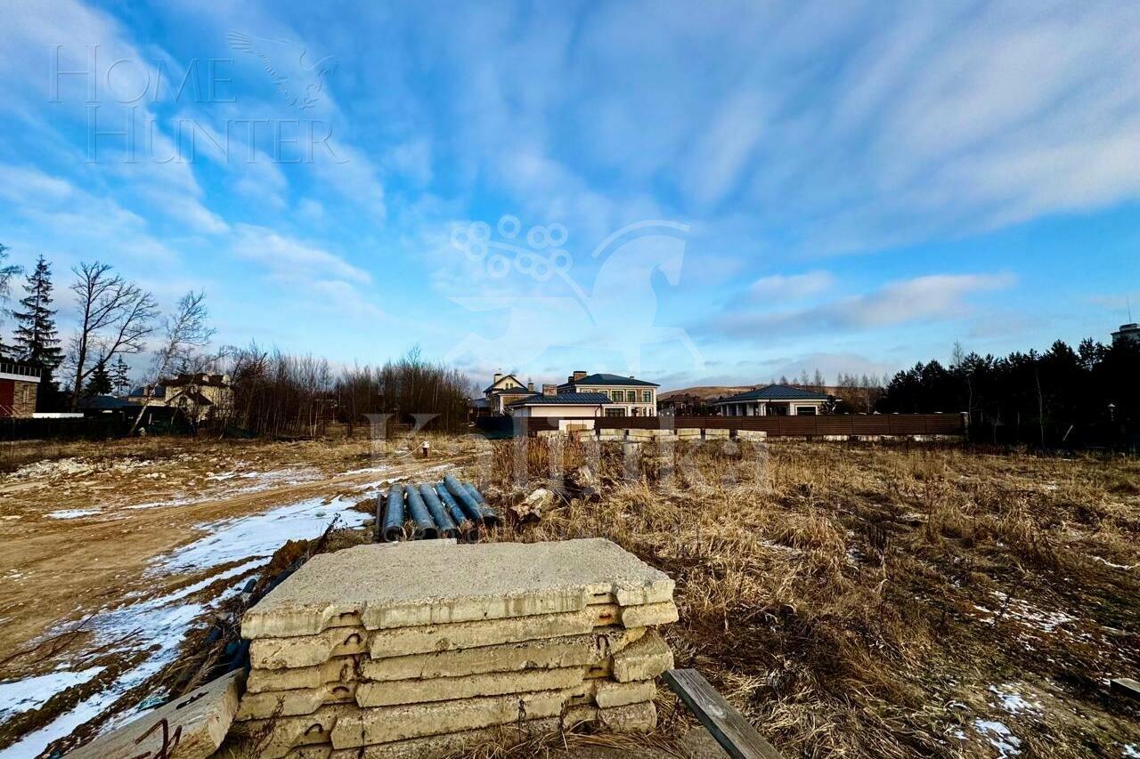 Участок 52 сот. в охраняемом поселке