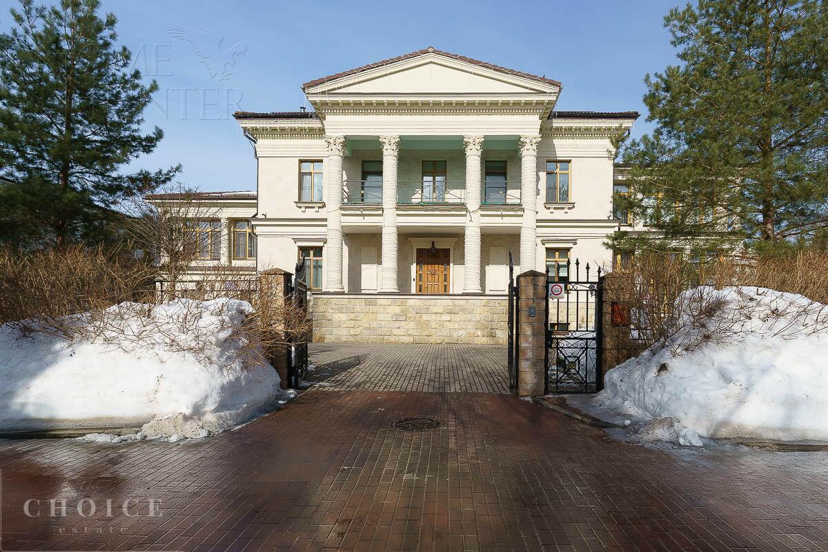 2-этажный коттедж 709 м² с отделкой