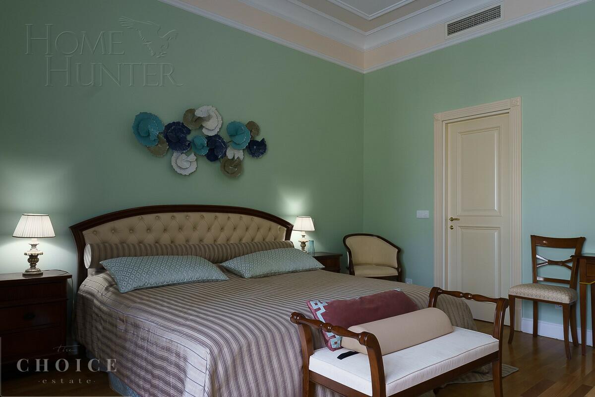 2-этажный коттедж 709 м² с отделкой