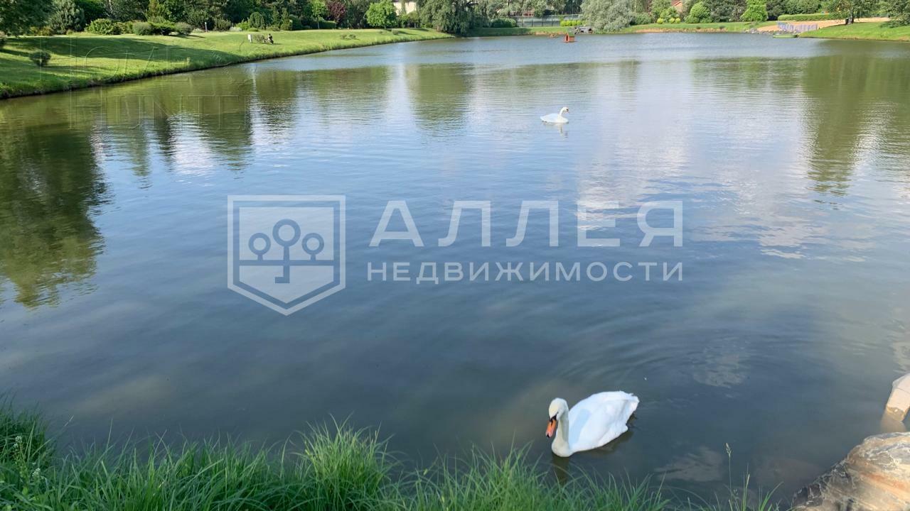 Участок 106 сот. в охраняемом поселке