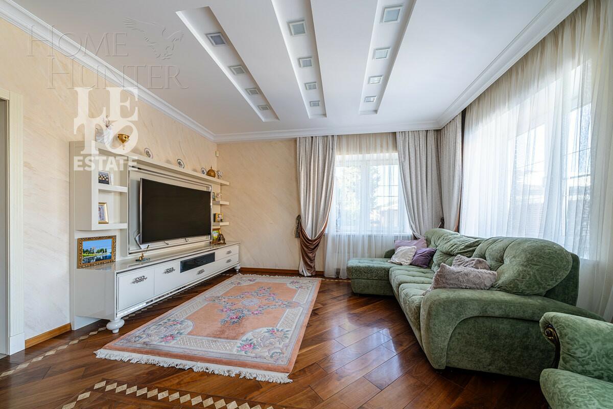 2-этажный коттедж 455 м² с отделкой