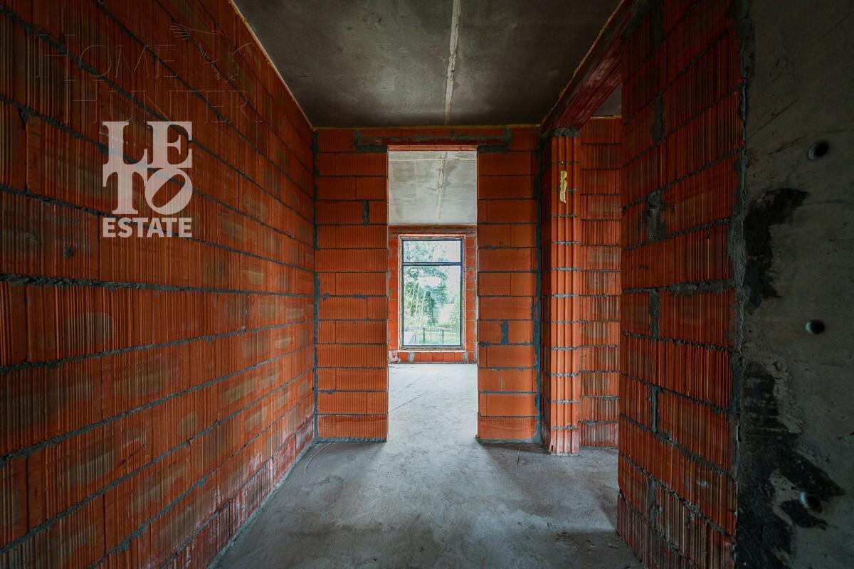 2-этажный коттедж 282 м² без отделки