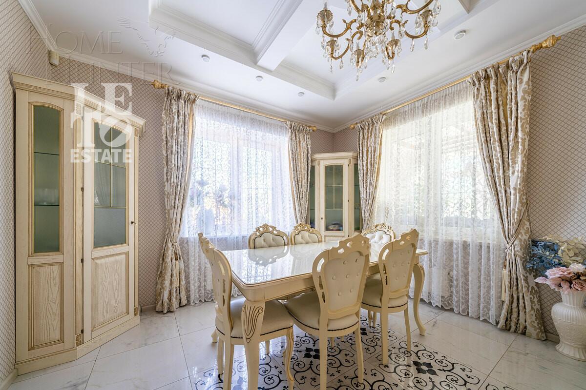 2-этажный коттедж 455 м² с отделкой