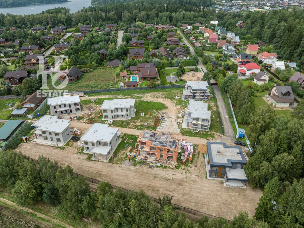 2-этажный коттедж 282 м² без отделки